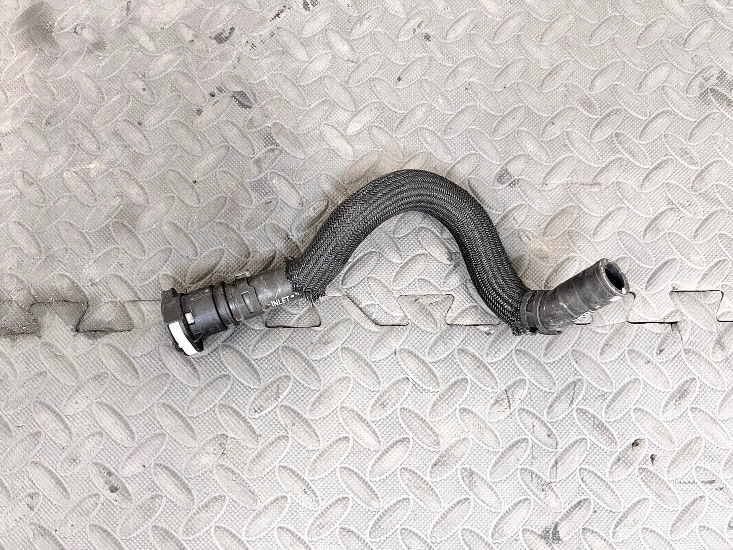 20-24 GMC SIERRA 2500 3500 HD HOSE PIPE TUBE OEM