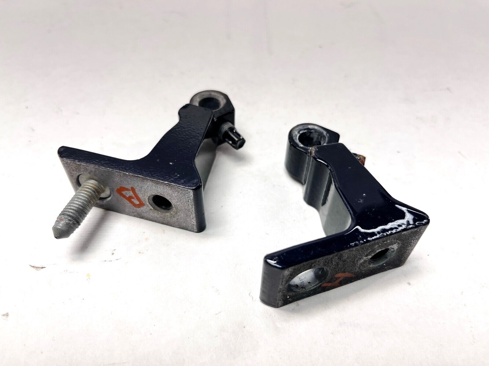 17-23 AUDI Q7 BENTLEY BENTAYGA REAR RIGHT UPPER LOWER DOOR HINGE SET OF 2 OEM