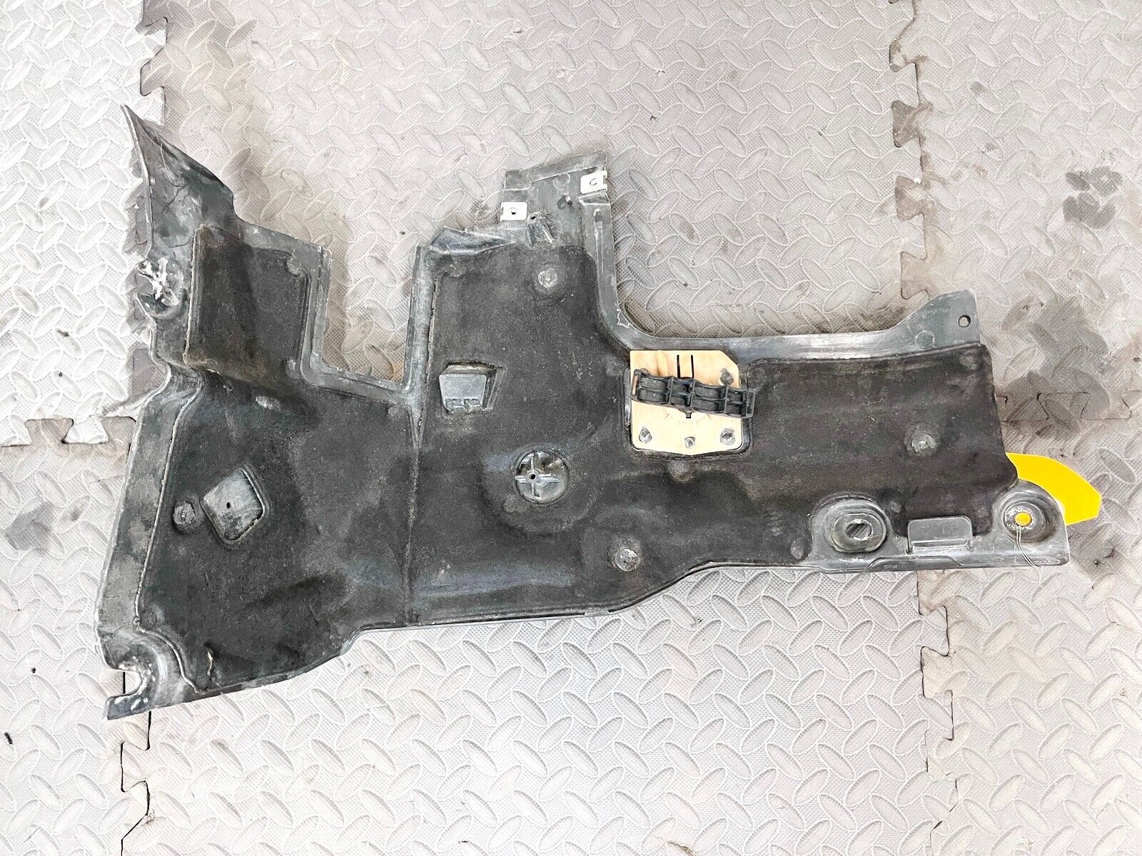 14-17 MERCEDES S MAYBACH W222 RIGHT ENGINE MOTOR COMPARTMENT FIREWALL COVER OEM