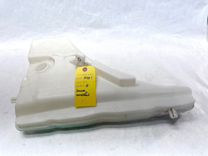 17-20 BENTLEY BENTAYGA WINDSHIELD WASHER FLUID RESERVOIR TANK BOTTLE OEM