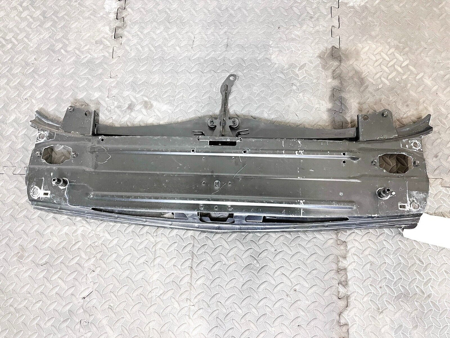 10-20 BENTLEY MULSANNE BRACKET PANEL SUPPORT BAR OEM