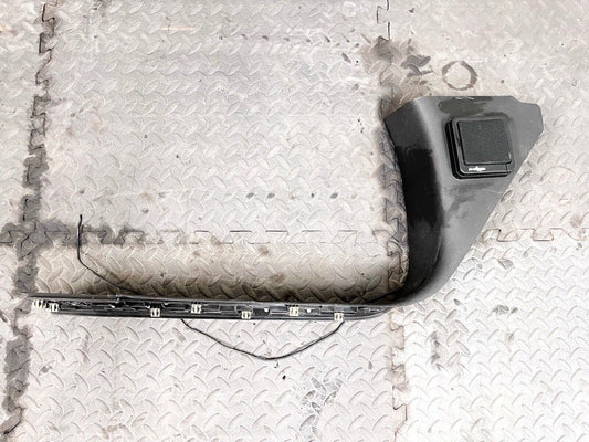 19-23 GMC SIERRA 2500 3500 FRONT LEFT SIDE DOOR KICK PLATE SCUFF PANEL COVER OEM