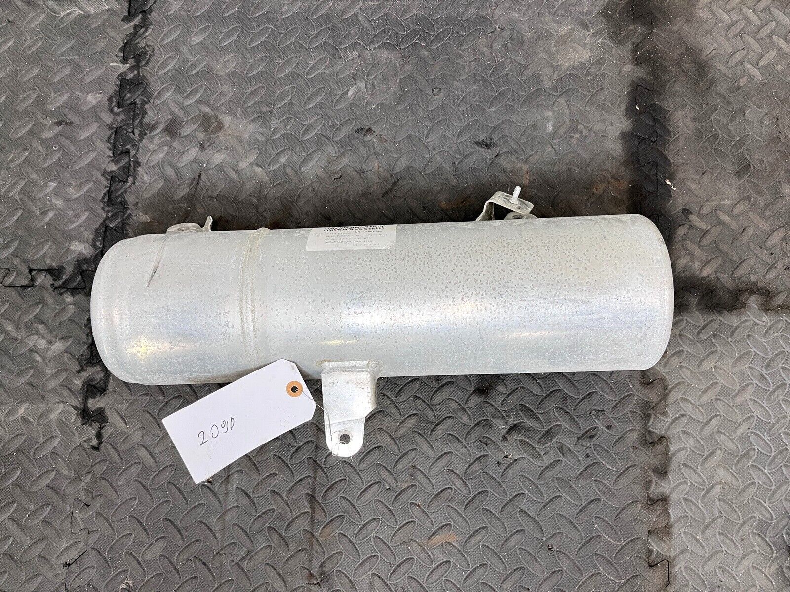 17-20 PORSHE PANAMERA BENTLEY GT AIR SUSPENSION PRESSURE ACCUMULATOR TANK OEM