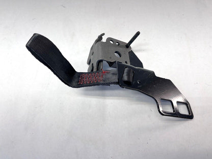 20-23 GMC SIERRA 2500 3500 HD REAR CENTER SEAT UPPER LOCK LATCH BRACKET OEM