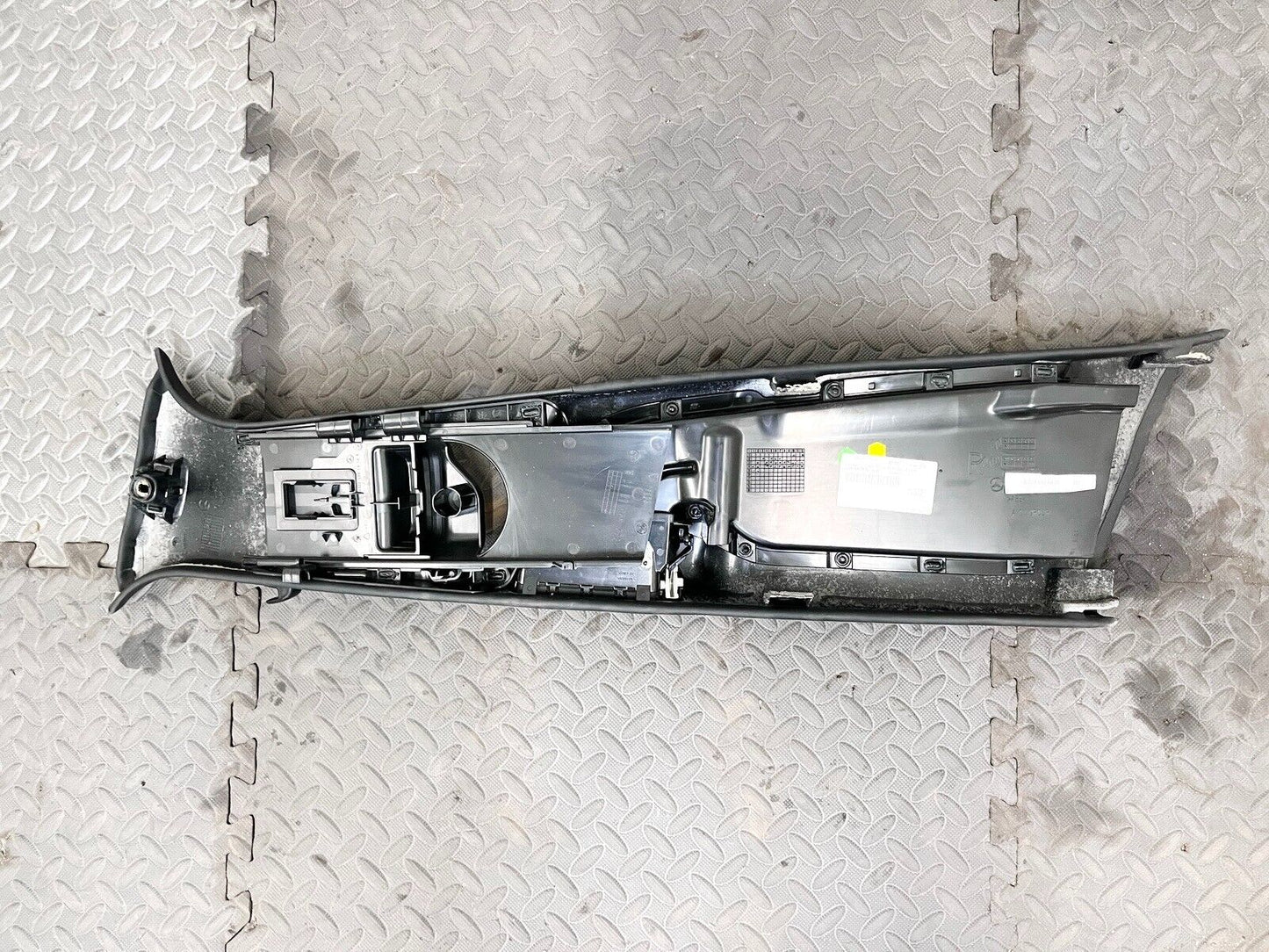 14-17 MERCEDES S MAYBACH W222 RIGHT RH SIDE B PILLAR UPPER COVER TRIM PANEL OEM