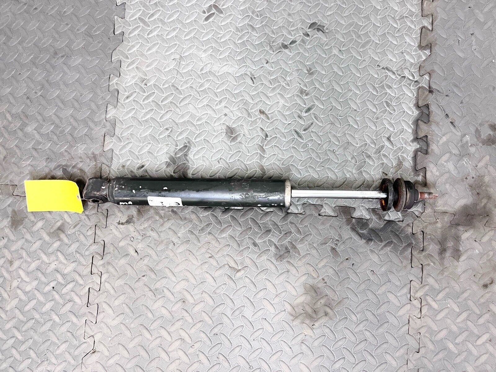 19-22 DODGE RAM 2500 3500 FRONT LEFT/RIGHT SIDE SHOCK STRUT ABSORBER OEM